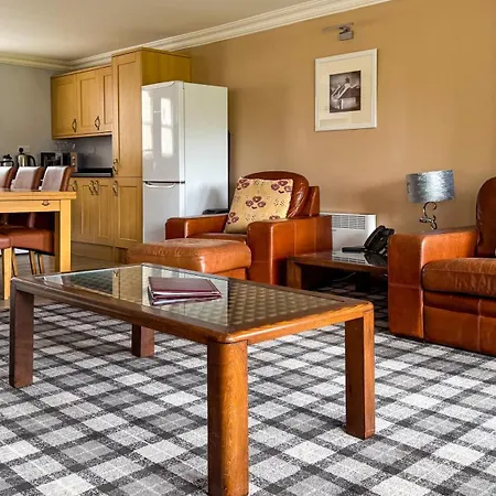 Kilconquhar Castle Estate Bed & Breakfast Room photo