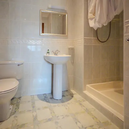 Kilconquhar Castle Estate Bed & Breakfast Room photo